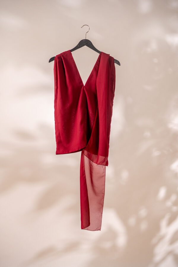 Feminine red top in soft draped organza - Billede 4