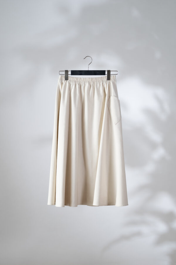 Long cream skirt with pocket - Billede 5