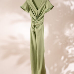 Long soft green dress with pearls